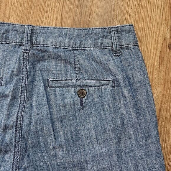 ☔️💜A New Day Chambray Shorts Size 4 - Picture 8 of 12